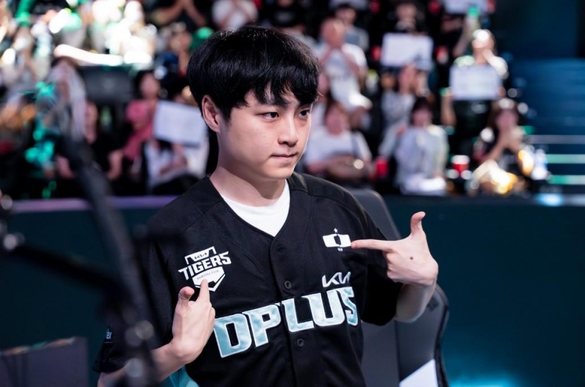 TT đối đầu EDG
