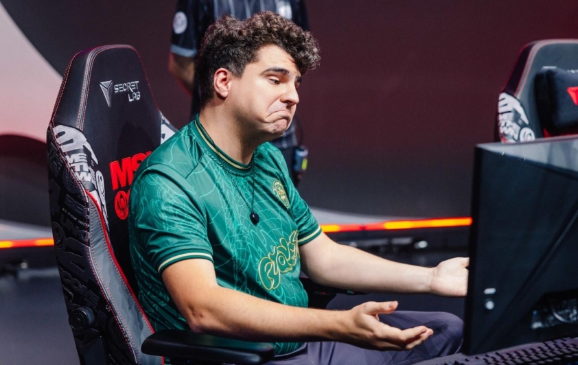 FlyQuest phản ứng trước scandal của tuyển thủ