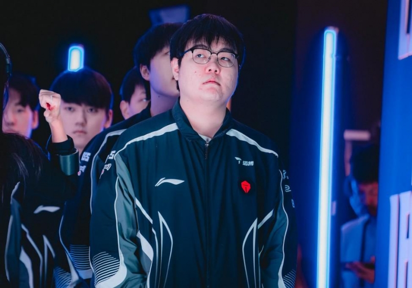 TES 369 phân tích lối chơi G2 và dự đoán vòng Bán kết Phân tích chiến thuật TES