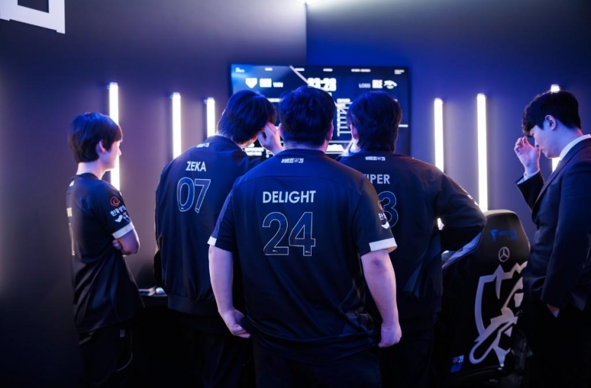 Zeus nhận trách nhiệm Zeus nhận sai sót cá nhân