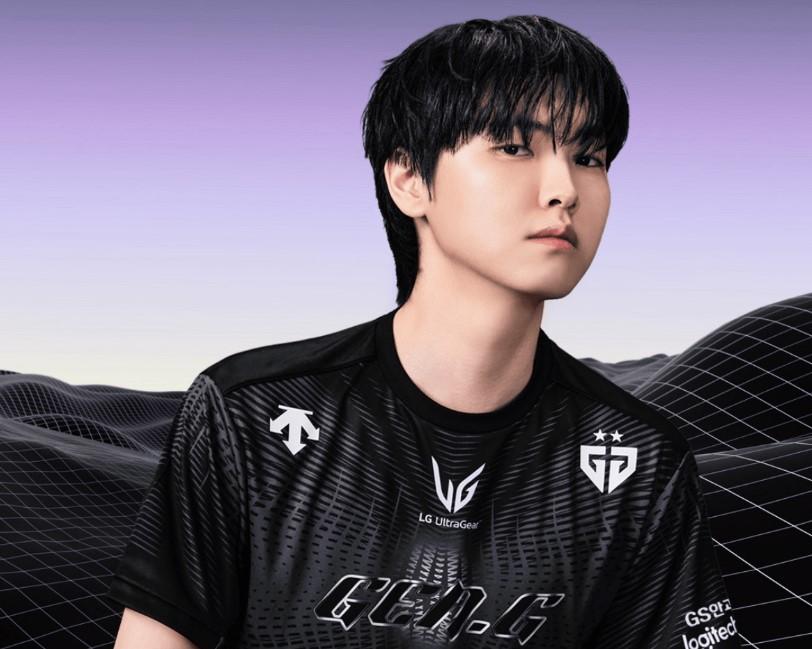 Chovy phát biểu tại lễ trao giải