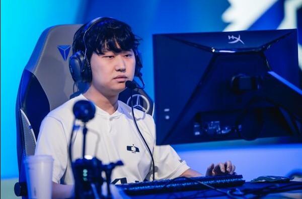 Người hâm mộ bày tỏ sự thất vọng