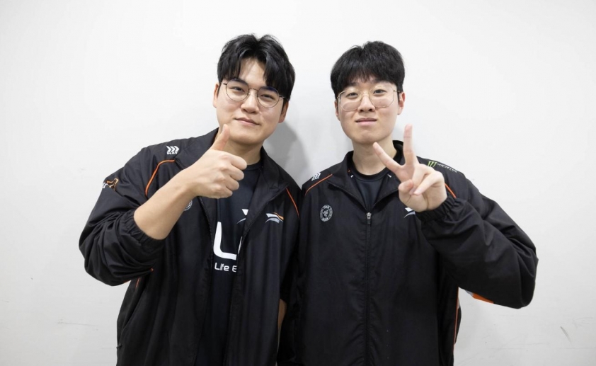 Bộ đôi Kanavi - Gumayusi trong trận đấu